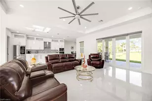 909 8th St SE, Naples, FL 34117 - Photo 7