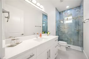 909 8th St SE, Naples, FL 34117 - Photo 27