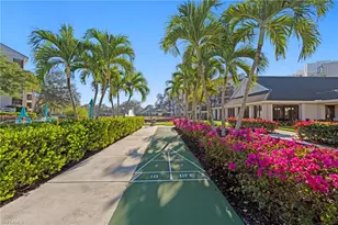 405 Arbor Lake Dr, Naples, FL 34110 - Photo 33