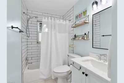 2142 Crystal Dr, Fort Myers, FL 33907 - Photo 25