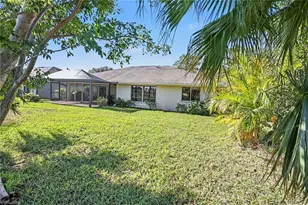 9874 Campbell Cir, Naples, FL 34109 - Photo 25