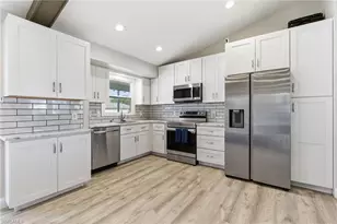 3612 SW 6th Pl, Cape Coral, FL 33914 - Photo 13