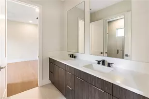 9678 Moonflower Ct, Naples, FL 34114 - Photo 17