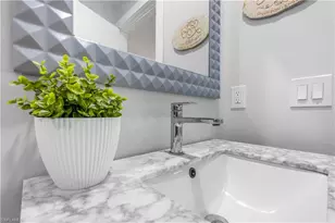 900 Henderson Creek Dr, Naples, FL 34114 - Photo 17