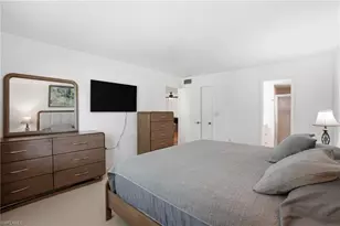 499 Forest Lakes Blvd, Naples, FL 34105 - Photo 7