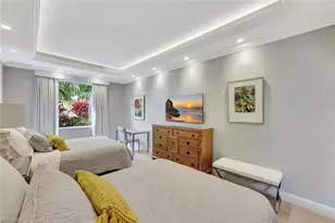 7225 Pelican Bay Blvd, Naples, FL 34108 - Photo 35