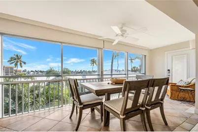 2800 Gulf Shore Blvd N #303, Naples, FL 34103 - Photo 11