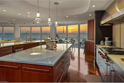 4601 Gulf Shore Blvd N #3, Naples, FL 34103 - Photo 11