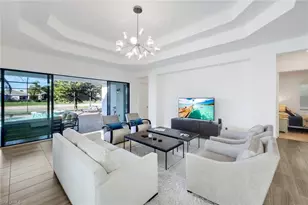 4549 Azalea Dr, Naples, FL 34119 - Photo 9