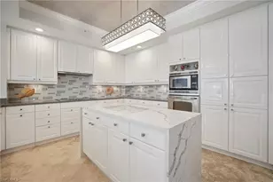 7575 Pelican Bay Blvd, Naples, FL 34108 - Photo 15