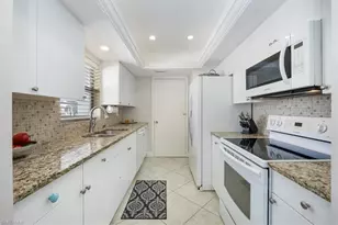 4126 Belair Ln, Naples, FL 34103 - Photo 11