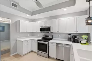 3405 Laurelgreens Ln S, Naples, FL 34119 - Photo 27