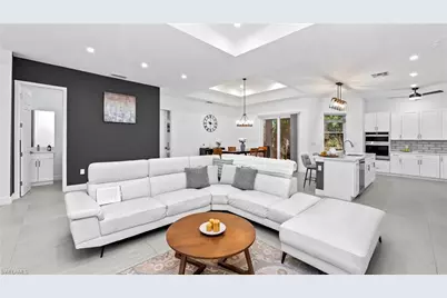 569 Desoto Blvd S, Naples, FL 34117 - Photo 7