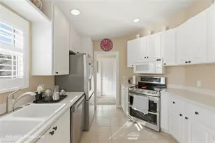 8144 Xenia Ln, Naples, FL 34114 - Photo 7