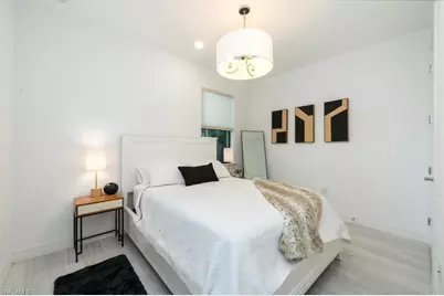 7222 Wilton Dr, Naples, FL 34109 - Photo 19