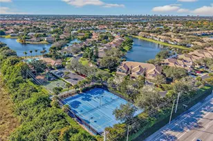 2729 Branch Ln, Naples, FL 34109 - Photo 19