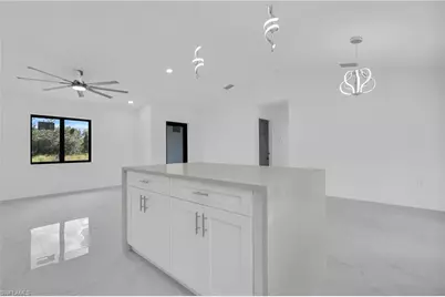 1061 Butler St E, Lehigh Acres, FL 33974 - Photo 9