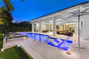 660 Wedge Dr, Naples, FL 34103 - Photo 1