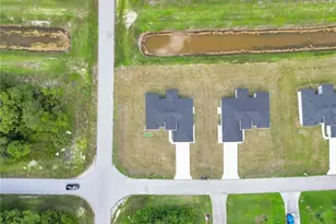 1021 Pilgrim St E, Lehigh Acres, FL 33974 - Photo 37