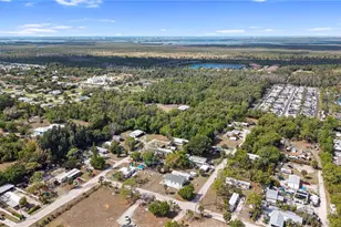 19560 Spicewood Ln, Fort Myers, FL 33908 - Photo 21