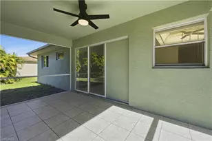 826 SE 5th Ct, Cape Coral, FL 33990 - Photo 15