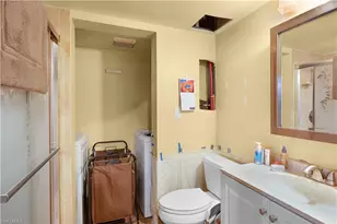 5214 Cedarbend Dr, Fort Myers, FL 33919 - Photo 25