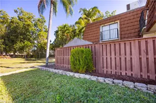 5214 Cedarbend Dr, Fort Myers, FL 33919 - Photo 3