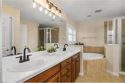 12454 Rock Ridge Ln, Fort Myers, FL 33913 - Photo 9