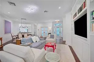 107 Amblewood Ln, Naples, FL 34105 - Photo 5