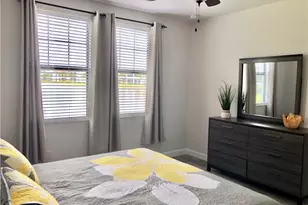 15126 Palmer Lake Cir, Naples, FL 34109 - Photo 13