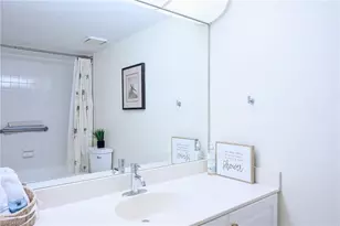 595 Beachwalk Cir, Naples, FL 34108 - Photo 21