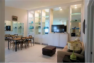 4194 Saint George Ln, Naples, FL 34119 - Photo 5
