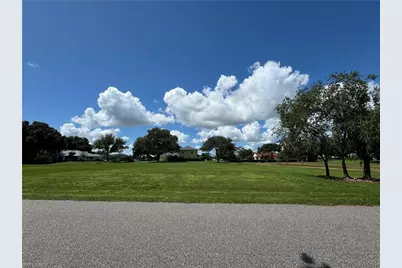13 Meadowlake Cir S, Lake Placid, FL 33852 - Photo 3