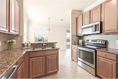 17454 Old Harmony Dr #201, Fort Myers, FL 33908 - Photo 5