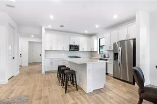 20514 Pebble Gln Dr, Estero, FL 33928 - Photo 5