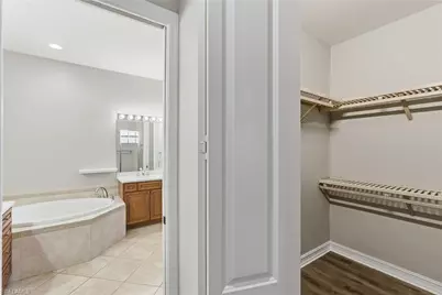 4854 Europa Dr, Naples, FL 34105 - Photo 23