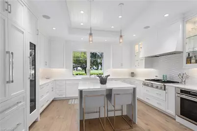 1021 6th St S, Naples, FL 34102 - Photo 15