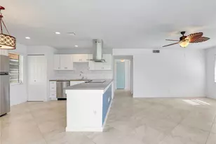 1400 Pompei Ln, Naples, FL 34103 - Photo 9