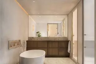 1010 5th Ave S, Naples, FL 34102 - Photo 21