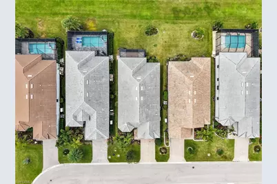 19724 Aqua View Ln, Fort Myers, FL 33913 - Photo 41