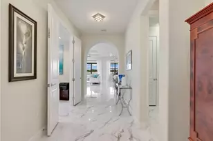 19724 Aqua View Ln, Fort Myers, FL 33913 - Photo 5