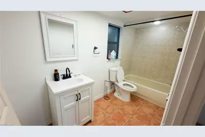 325 29th St NW, Naples, FL 34120 - Photo 5