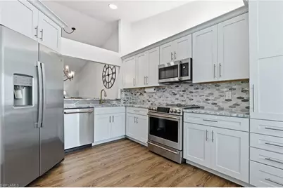 732 Woodshire Ln #I6, Naples, FL 34105 - Photo 3