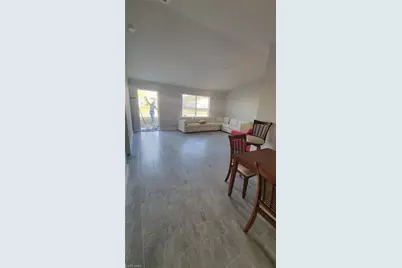 909 Sally Ave N, Lehigh Acres, FL 33971 - Photo 9