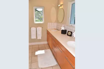 56 Gulf Shore Blvd S, Naples, FL 34102 - Photo 27