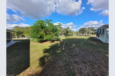 10131 Main Dr, Bonita Springs, FL 34135 - Photo 25