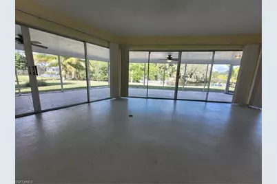 10131 Main Dr, Bonita Springs, FL 34135 - Photo 9