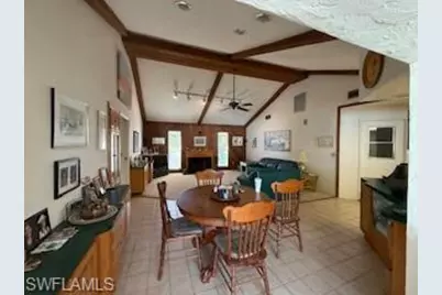 526 Eastwood Dr, Naples, FL 34110 - Photo 9