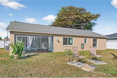 1105 SW 11th Pl, Cape Coral, FL 33991 - Photo 33