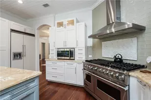 678 11th Ave S, Naples, FL 34102 - Photo 9